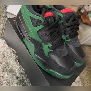 Jordan 4 RM Black and Green Sneakers with Red Accents size 6.5y 8 women